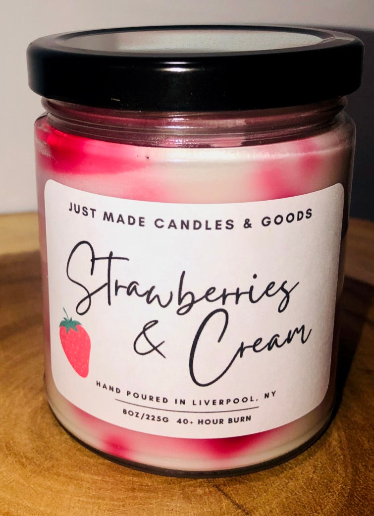 Strawberries & Cream - 8oz